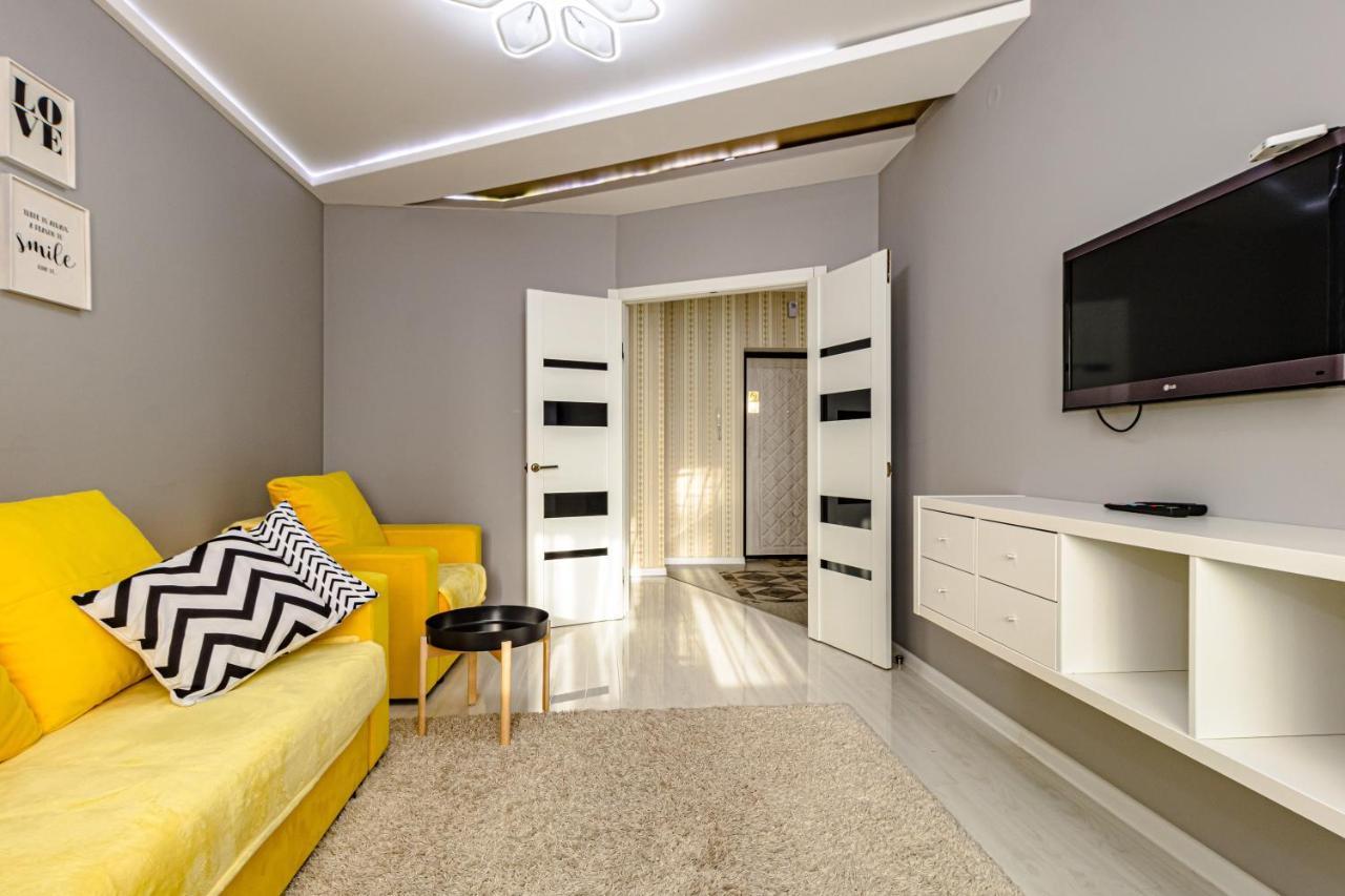7 Я-41 Apartment 阿斯坦纳 外观 照片
